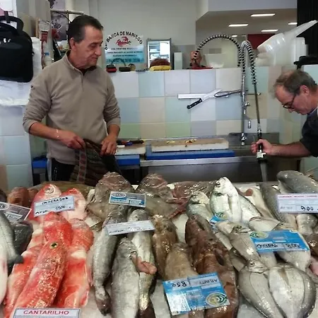 Seaside Apartment, Pool, Garage
