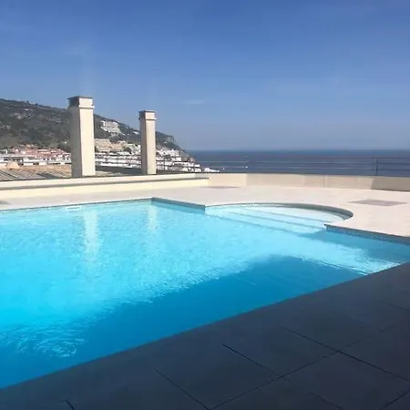 Seaside Apartment, Pool, Garage * Sesimbra