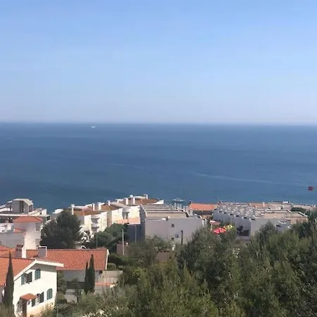 Seaside Apartment, Pool, Garage Sesimbra