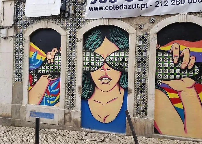 Seaside Apartment, Pool, Garage *